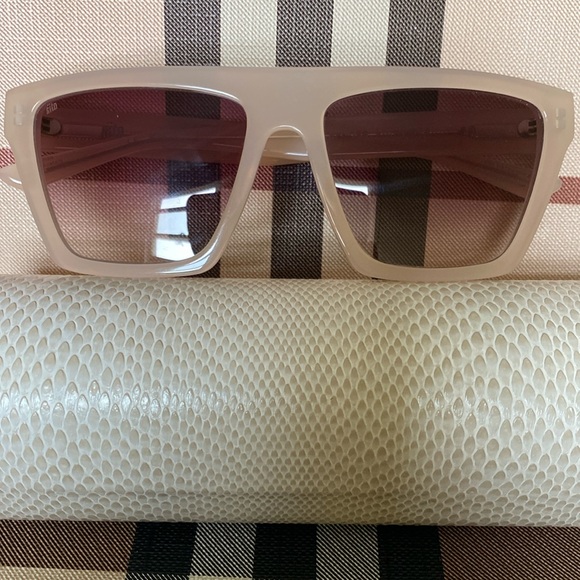 Sito Handmade Vanilla Frames Smokey Graduated Lenses Sunglasses NeverUsed - Picture 1 of 16